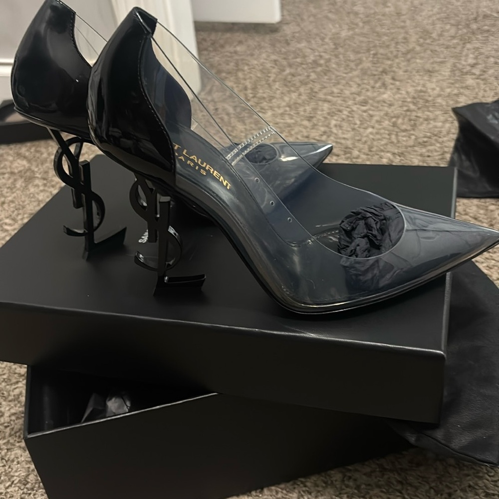 YSL OPYUM PUMP